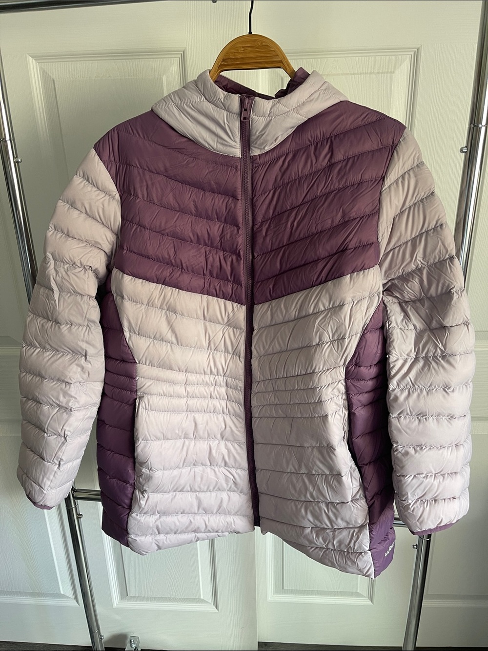 Lands' End Two-Tone Mauve and Light Mauve Hooded Puffer Jacket (Packable!)